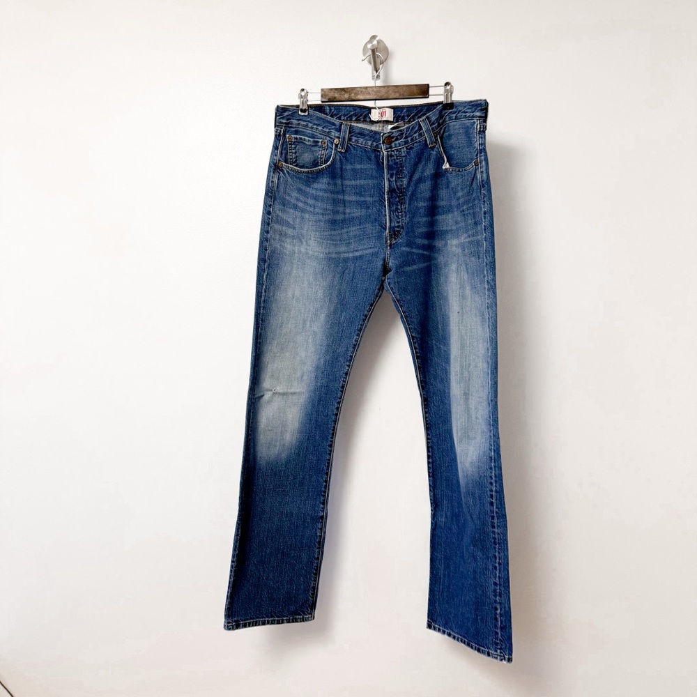 Men's Levi's 501 Straight Leg Button Fly Denim Jeans Medium Wash 36 x 34‎